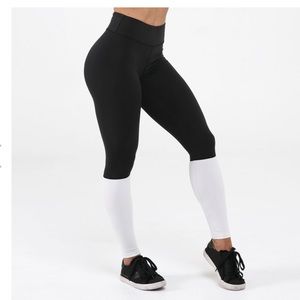 FitAngel Collection Aliza leggings